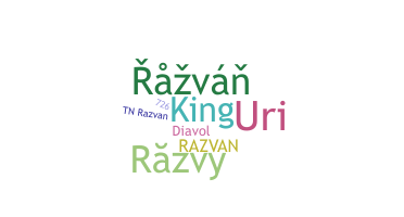 Surnom - Razvan